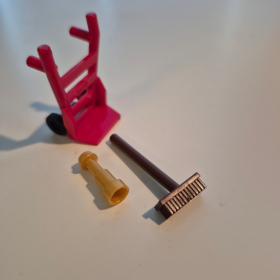 Lego pikkutavarat yhteensä 50 senttiä
