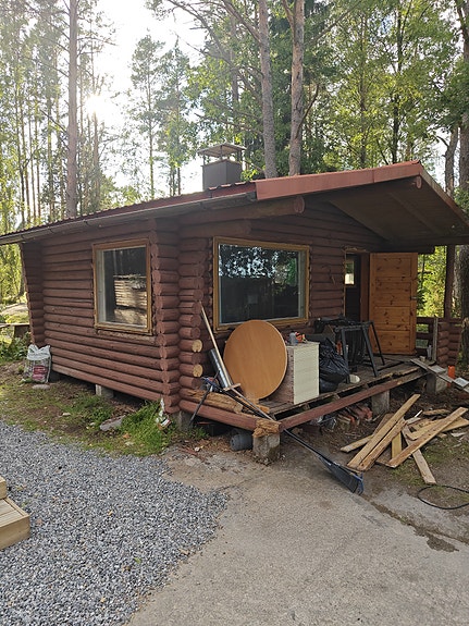 Pyöröhirsinen mökki