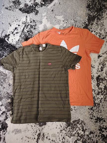 Adidas ja Levis t-paidat S