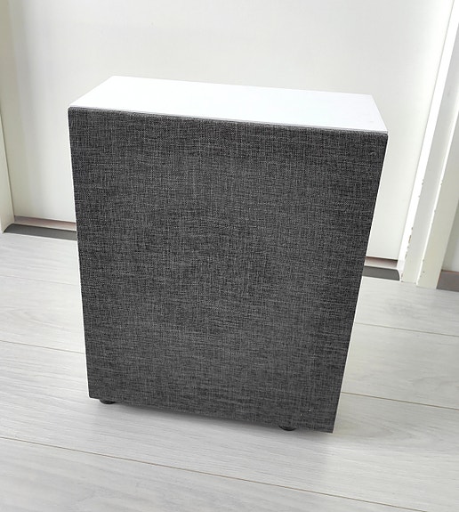 Myydään valkoinen Jamo S 808 -subwoofer