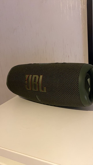 JBL charge 5 kaiutin