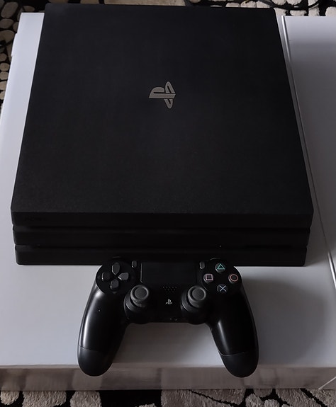 PS4 Pro 1Tb