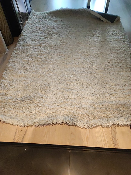 VM Carpet valkoinen nukkamatto 165x230