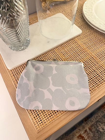 Marimekko Mini Unikko Puolikas kukkaro