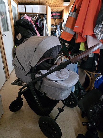 Kinderkraft Moov 2 Air 3-in-1 yhdistelmävaunut harmaa
