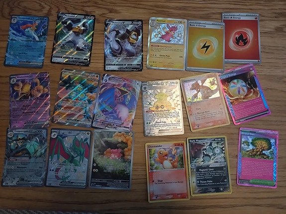 Pokemon kortteja ex, v, full art, holo etc.