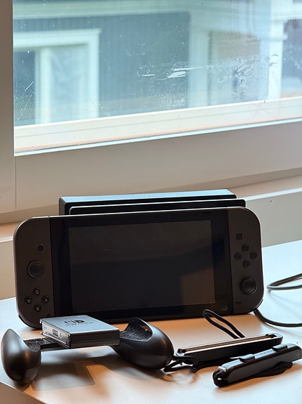 Nintendo Switch (+Mario Party)