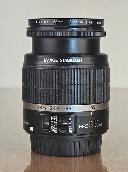 == Canon EF-S 18-55mm IS