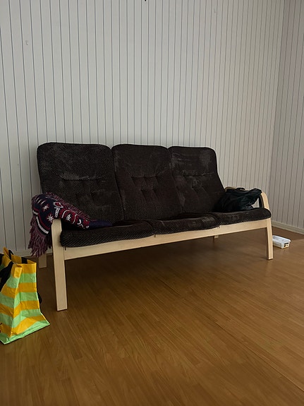 Annetaan sohva hyvässä kunnossa
