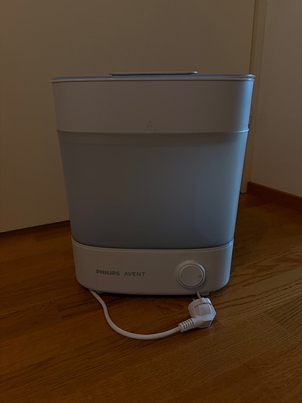 Philips Avent höyrysterilointilaite