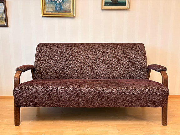 Pohjanmaan kalusteen 3 henkilön sohva