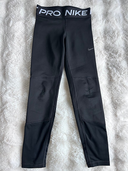 Nike pro trikoot, koko 128-137cm