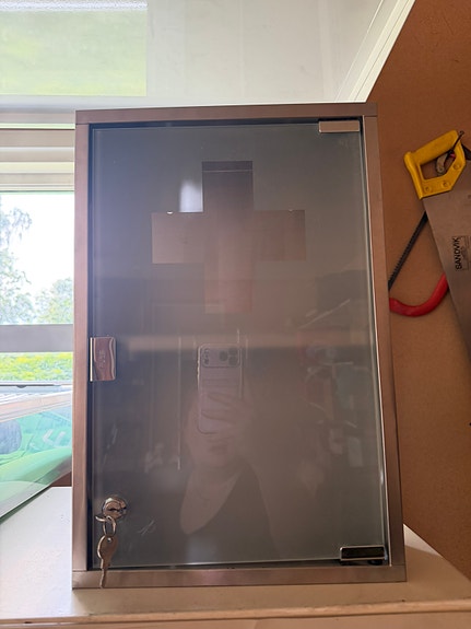 Lääkekaappi