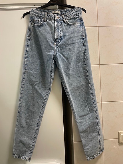 Gina Tricot farkut, koko 34