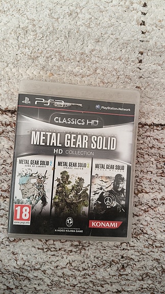 PS3 Metal Gear Solid HD Collection peli