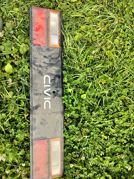 Honda Civic 83-84 takavalopaneeli