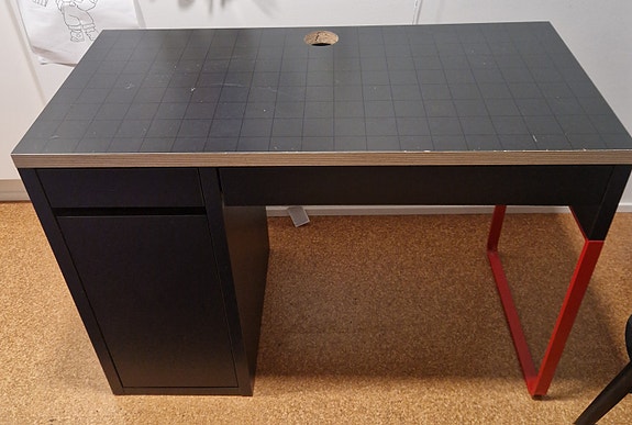 Ikea Micke työpöytä