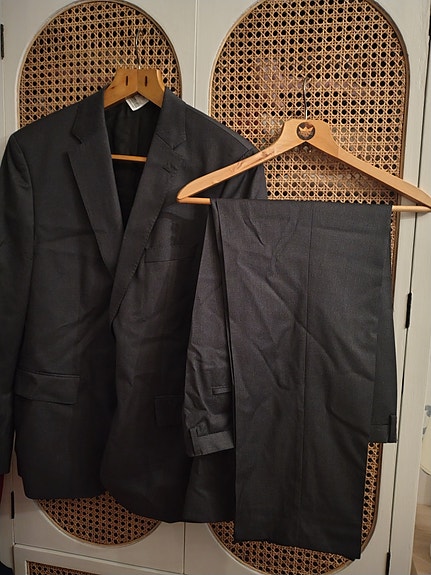 Hugo Boss miesten puku 56