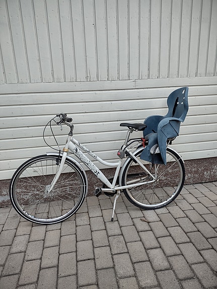 Helkama naisten kaupunkipyörä 28" valkoinen