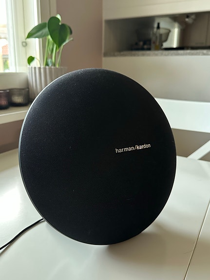 Harman Kardon Onyx 4 -kaiutin