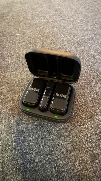 Rode Wireless Micro USB-C -langaton mikrofonijärjestelmä, musta