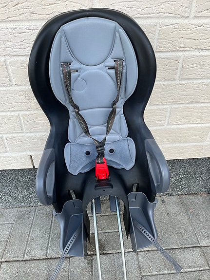 OK Baby 10+ pyöränistuin runkokiinnikkeellä