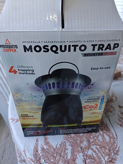 Hyttysansa Mosquito zapper trap booster plus