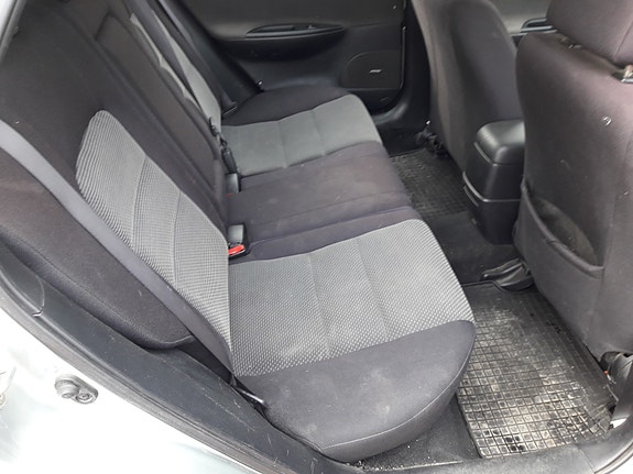 Mazda 6 farmarin 2004 takapenkki