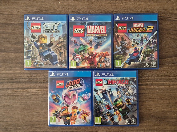 Lego PS4 pelipaketti