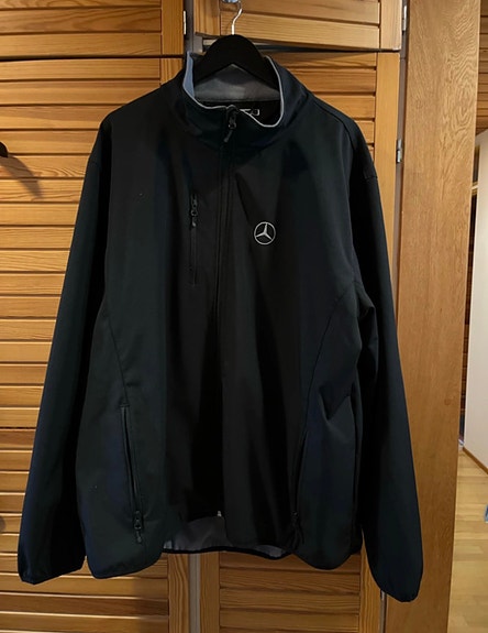 Softshell-takki Mercedes Benz