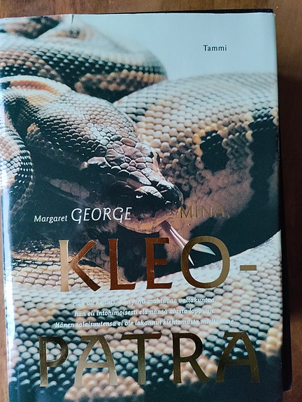 Minä, Kleopatra kirja