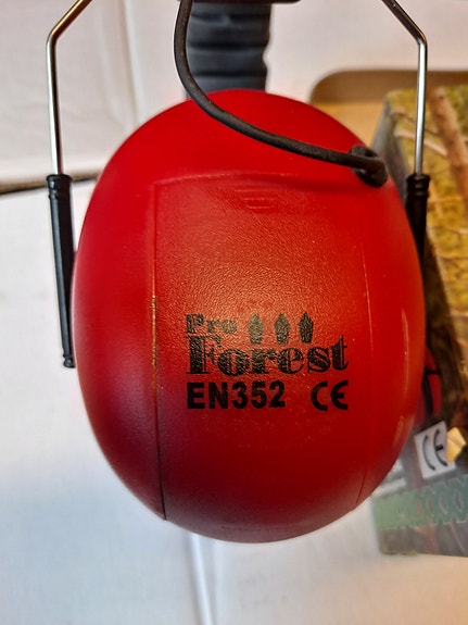 Pro Forest radiokuulosuojaimet punainen