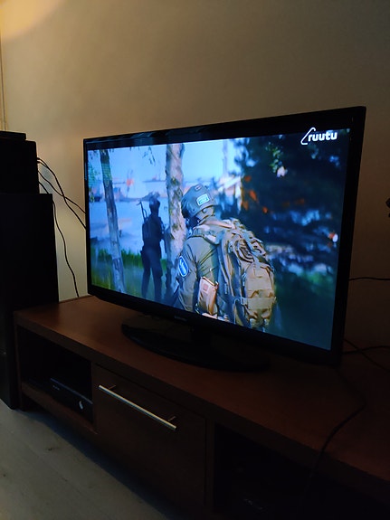 Samsung televisio 42"