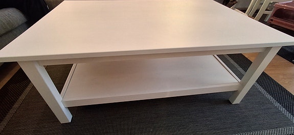 IKEA HEMNES -SOHVAPÖYTÄ