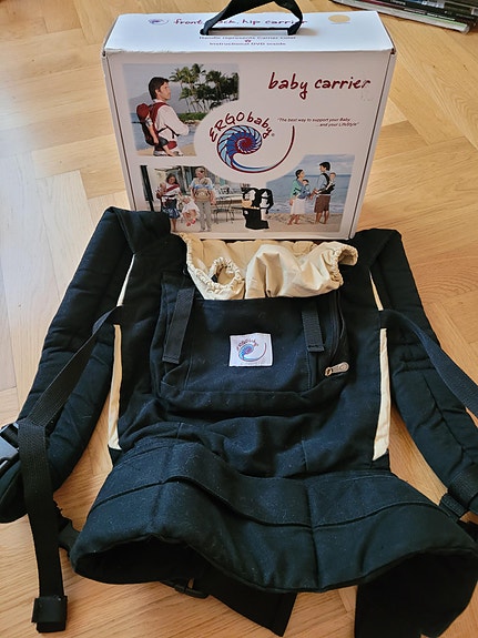 Ergobaby kantoreppu musta/beige