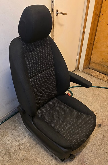 Mercedes-Benz Vito w447 apukuskin penkki