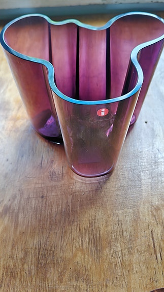 Iittala Aalto maljakko 120 mm tumman lila