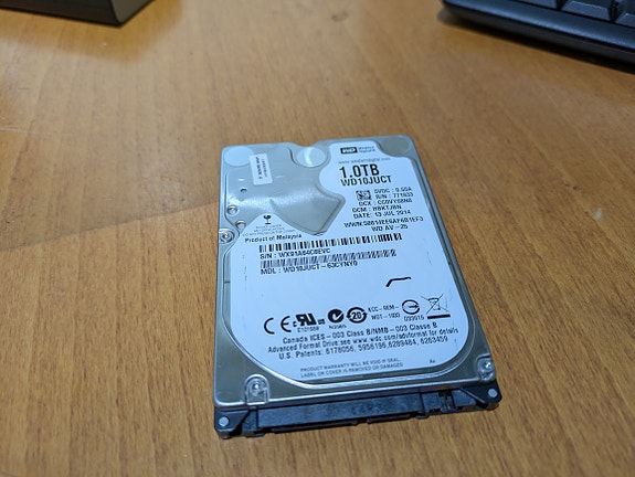 Western Digital 1 Tt 2,5” SATA-kiintolevy – testattu ja toimiva