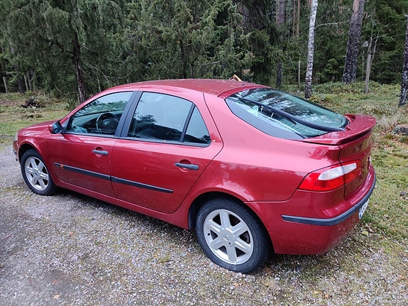 Renault Laguna II  varaosina