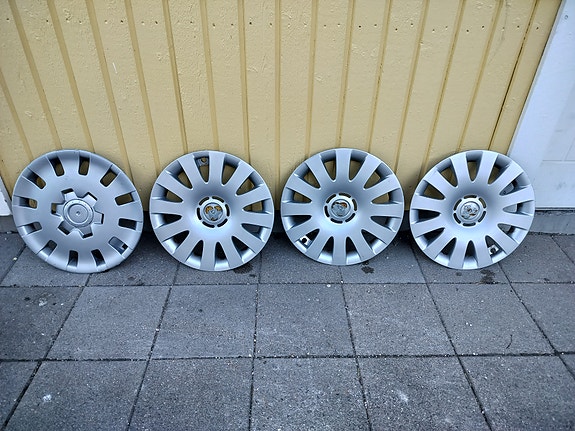 Pölykapselit BMW E46 16"