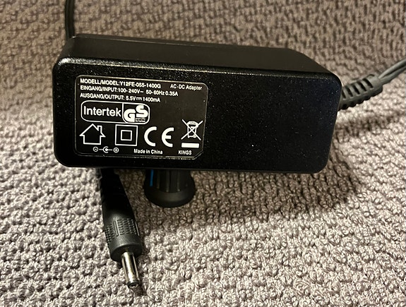 Intertek AC Adapteri virtalähde 5.5V / 1400mA