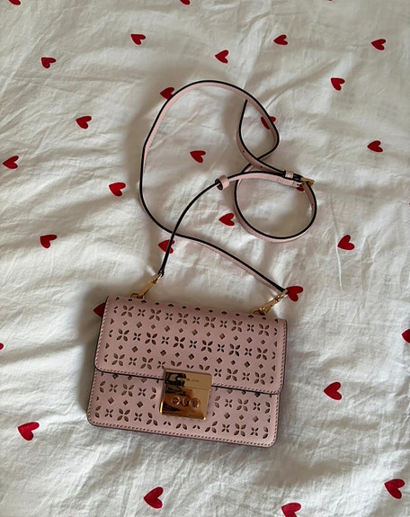 Michael Kors Sloan Perforated Leather Crossbody Bag vaaleanpunainen – uusi