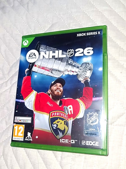 Xbox Series X NHL 26 -peli