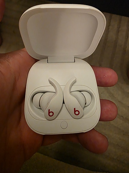 Beats fit pro