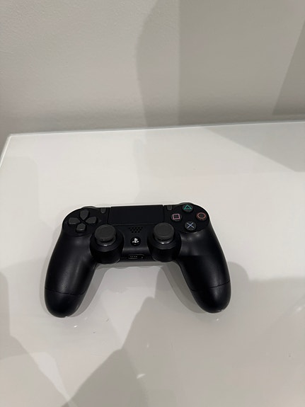 Sony DualShock 4 ohjain PS4