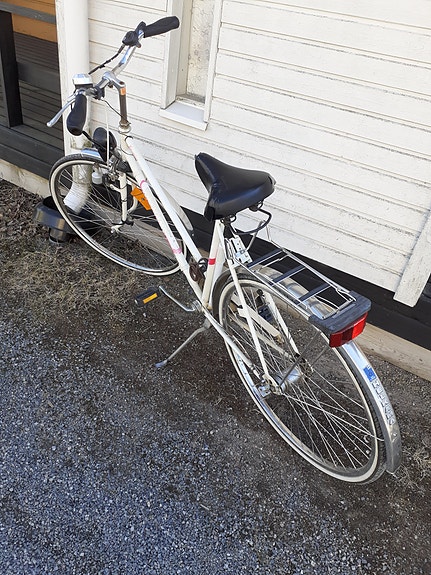 Retro Helkama Kaunotar 28'
