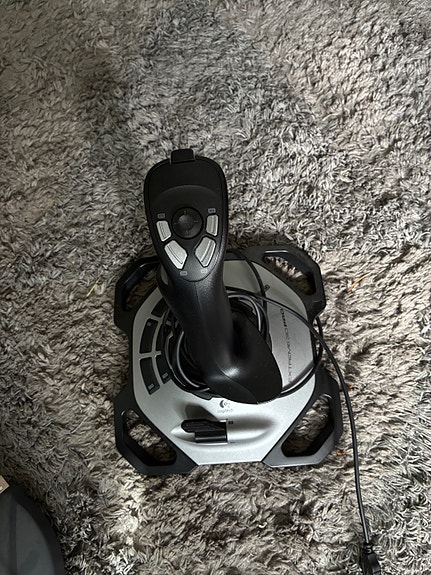 USB-joystick tietokoneelle logitec 3d extreme