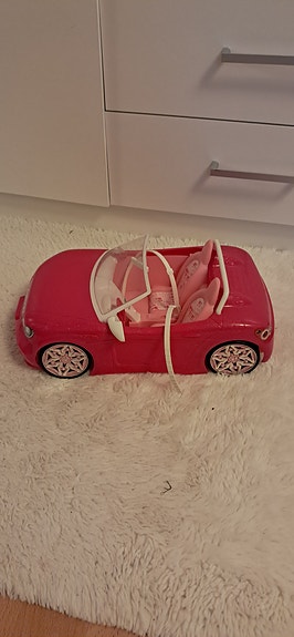 Barbie avoauto