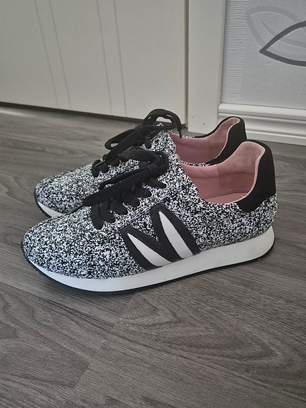 Minna Parikka Bunny Runner 39