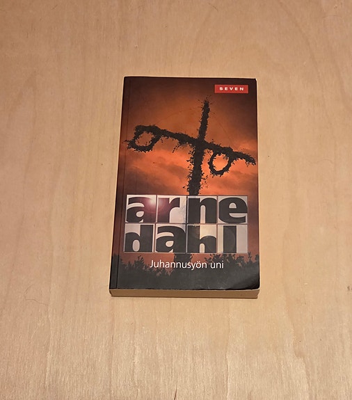 Juhannusyön uni, Arne Dahl